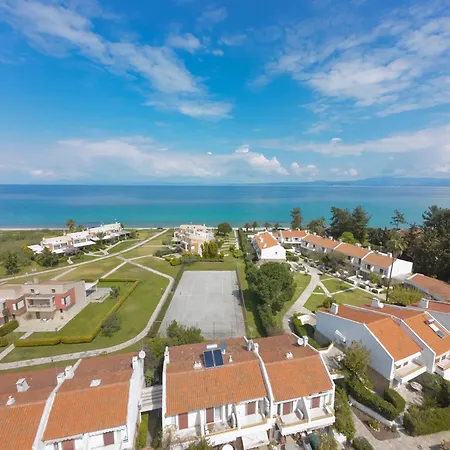 Simonidis Seaside By Rentalspro - Halkidiki Apartment Pefkochori